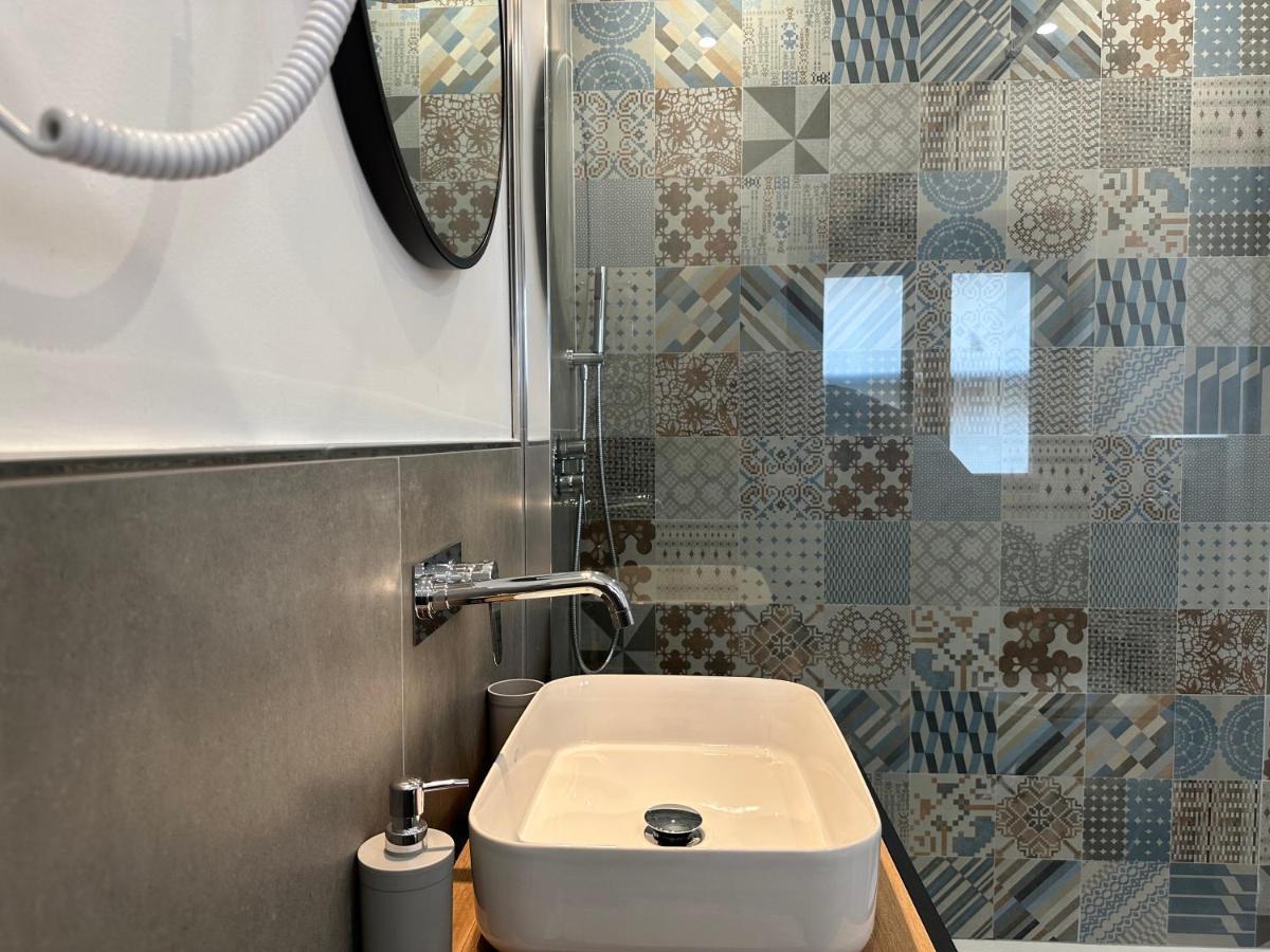 Ng Guest House Il Gallura Olbia Ngoại thất bức ảnh