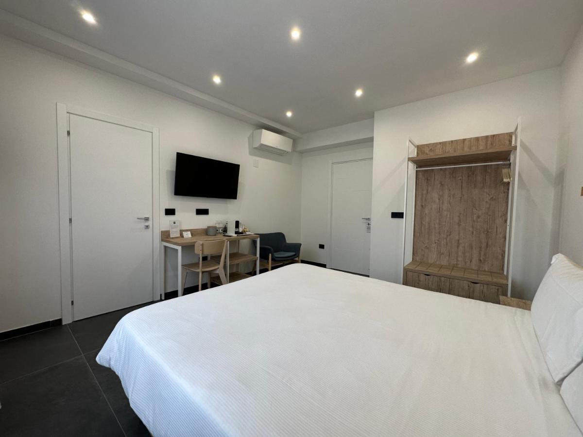 Ng Guest House Il Gallura Olbia Ngoại thất bức ảnh
