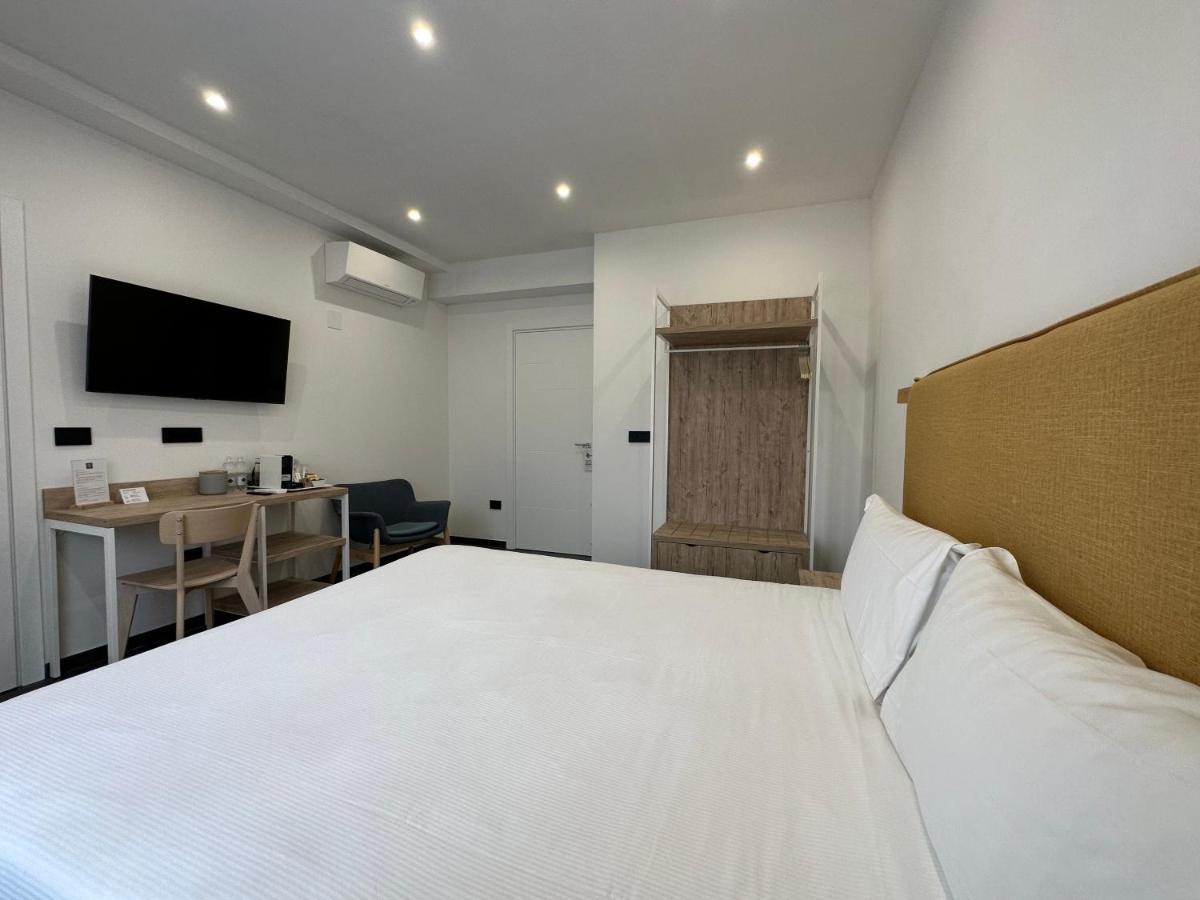 Ng Guest House Il Gallura Olbia Ngoại thất bức ảnh